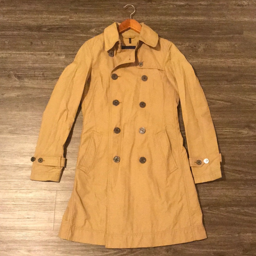 Trench coat